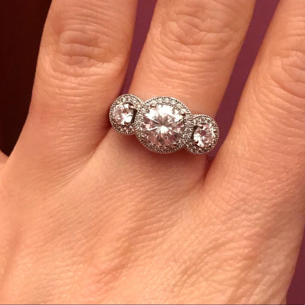 3 stone ring